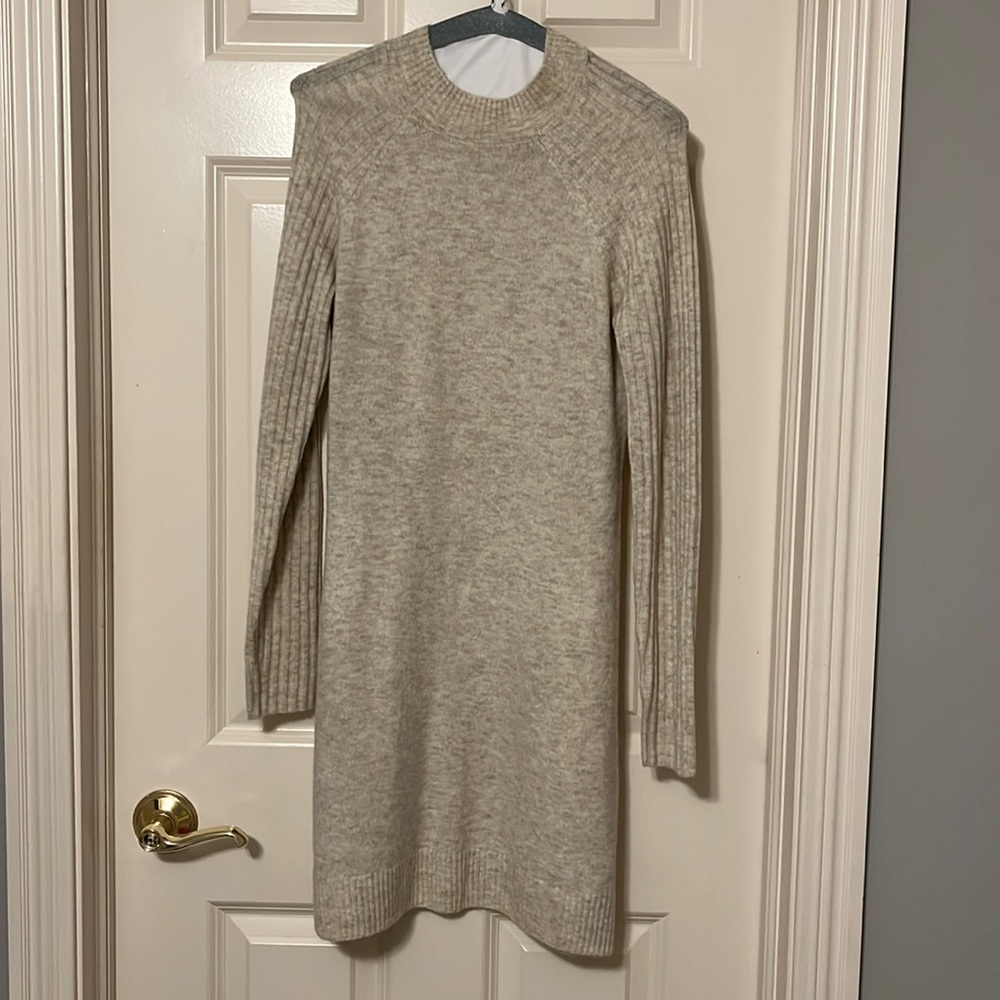 Abercrombie midi long sleeve sweater dress